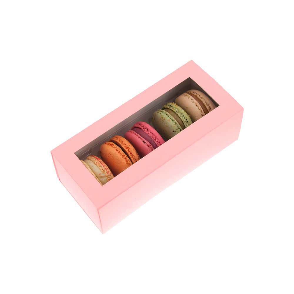 Macarons in roze verpakking